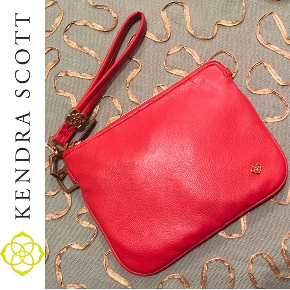 Kendra Scott Handbags - KENDRA SCOTT persimmon colored clutch